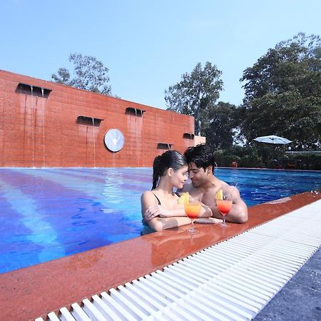 فندق Aveo By Amatra, Gateway To Corbett Kashipur المظهر الخارجي الصورة