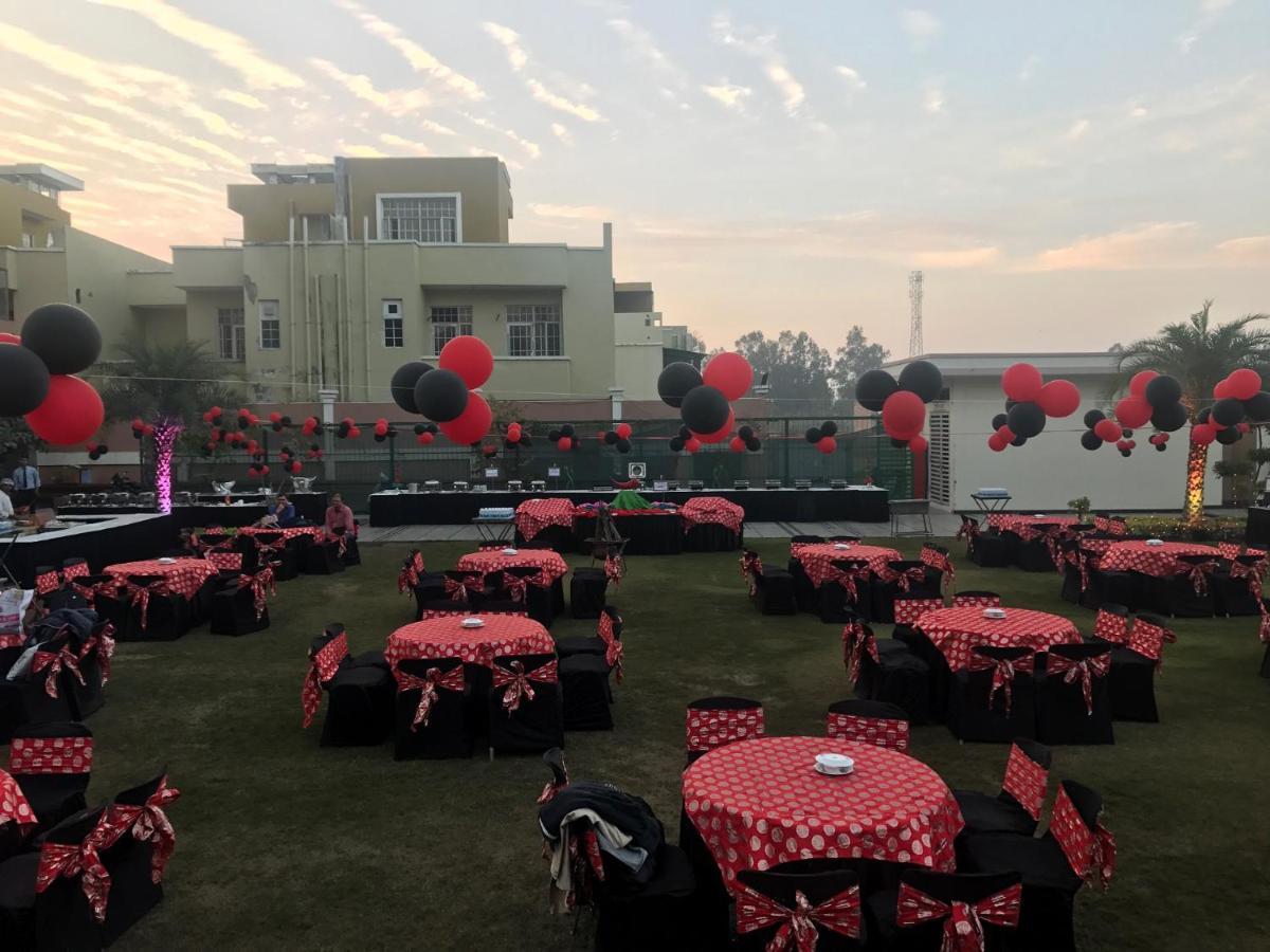 فندق Aveo By Amatra, Gateway To Corbett Kashipur المظهر الخارجي الصورة