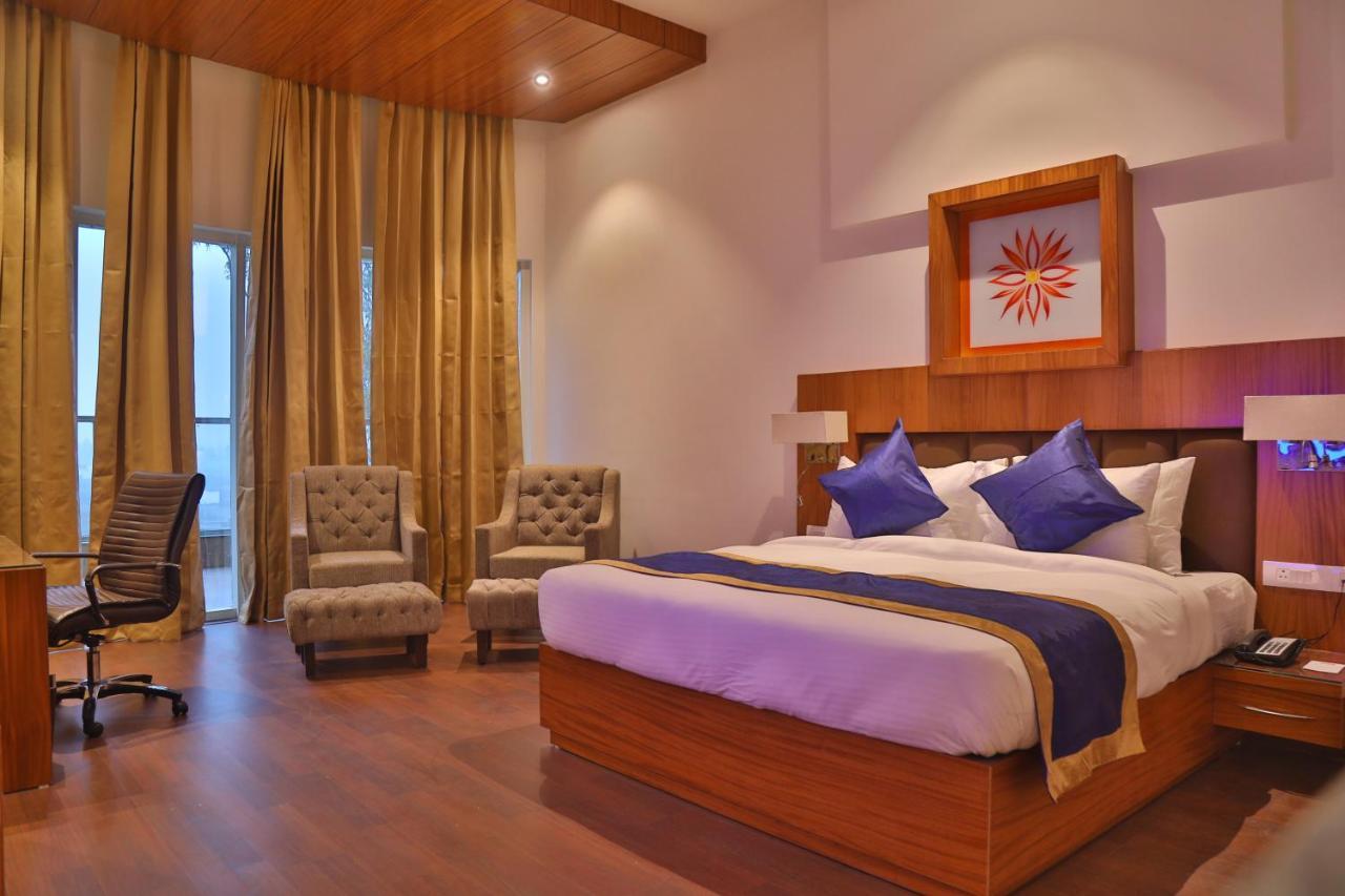 فندق Aveo By Amatra, Gateway To Corbett Kashipur المظهر الخارجي الصورة