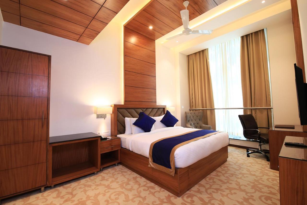فندق Aveo By Amatra, Gateway To Corbett Kashipur المظهر الخارجي الصورة