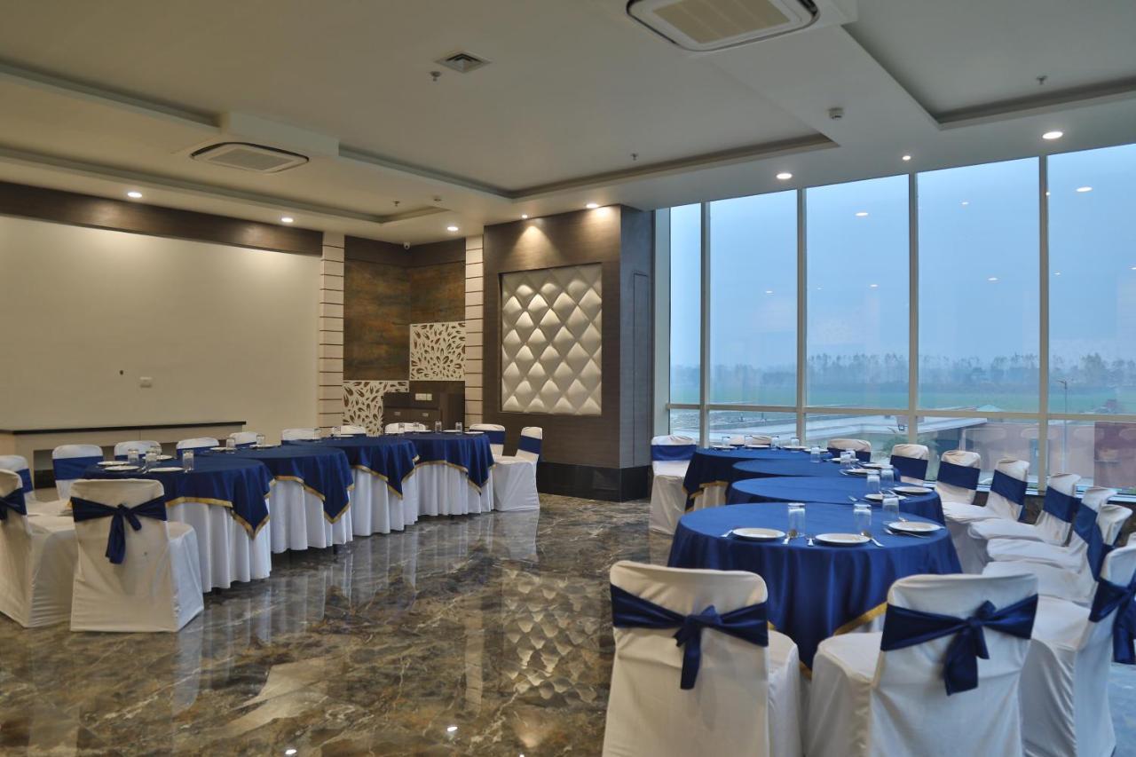 فندق Aveo By Amatra, Gateway To Corbett Kashipur المظهر الخارجي الصورة